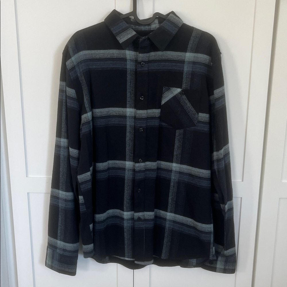 FIGGY Active R/S Pro Skater X Active Skateboarding Shop Collection Plaid Flannel - Picture 1 of 3